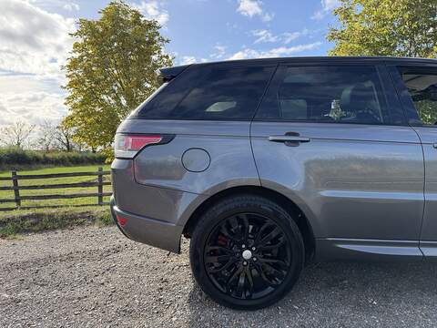 Land Rover Range Rover Sport 3.0 SD V6 HSE Dynamic SUV 5dr Diesel Auto 4WD Euro 6 (s/s) (306 ps) - U1848