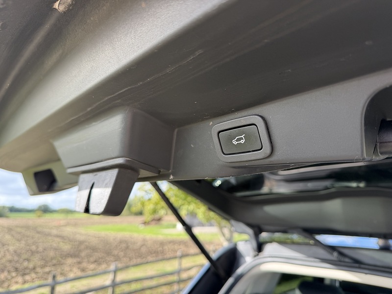 Land Rover Range Rover Sport 3.0 SD V6 HSE Dynamic SUV 5dr Diesel Auto 4WD Euro 6 (s/s) (306 ps) - U1848