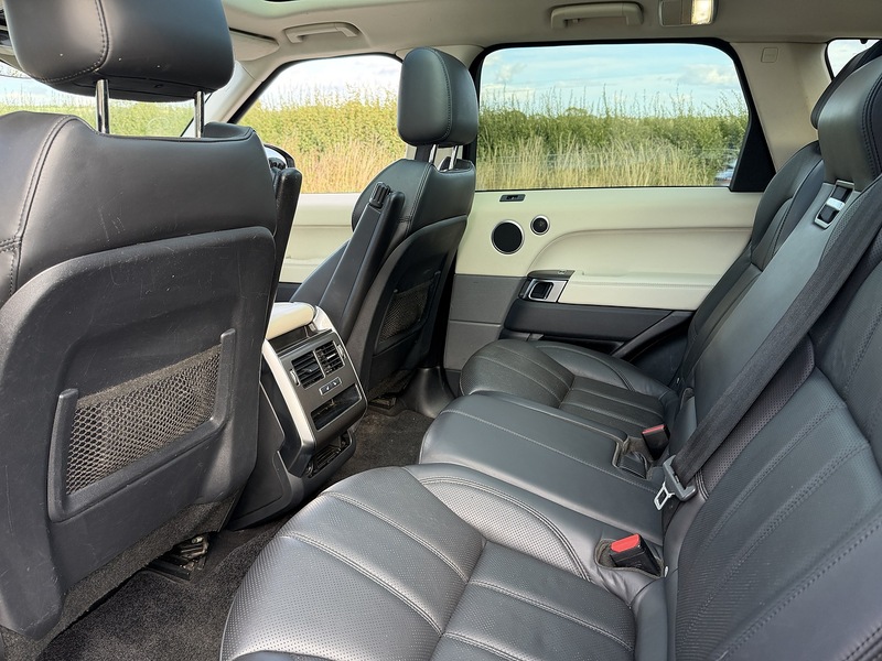 Land Rover Range Rover Sport 3.0 SD V6 HSE Dynamic SUV 5dr Diesel Auto 4WD Euro 6 (s/s) (306 ps) - U1848