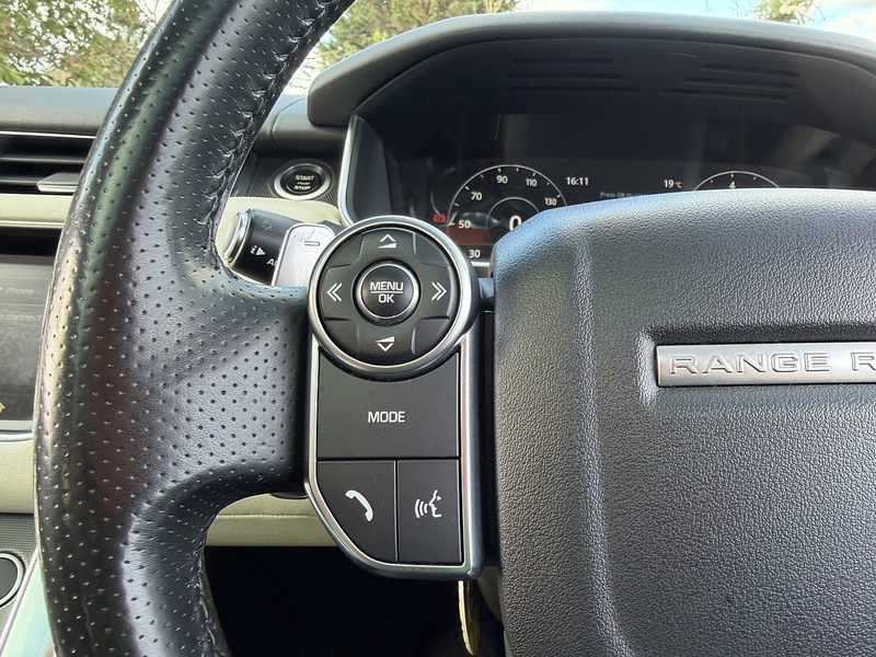 Land Rover Range Rover Sport 3.0 SD V6 HSE Dynamic SUV 5dr Diesel Auto 4WD Euro 6 (s/s) (306 ps) - U1848