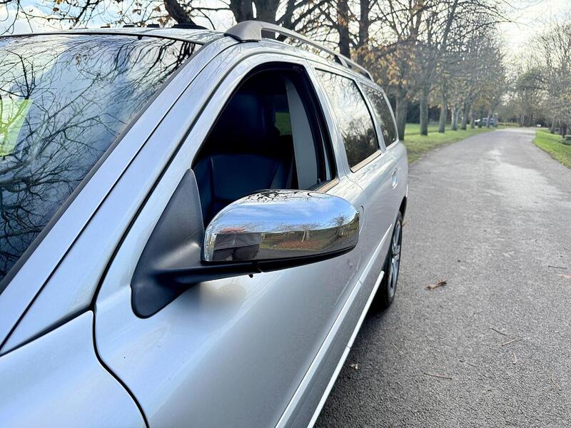 Volvo V70 2.4 SE Estate 5dr Petrol Automatic (231 g/km, 170 bhp) - U1929