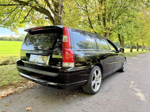 Volvo V70 2.5 R Estate 5dr Petrol Geartronic (264 g/km, 300 bhp) - U1947
