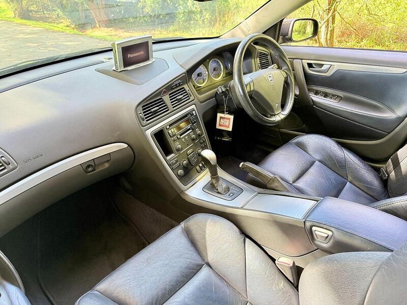 Volvo V70 2.5 R Estate 5dr Petrol Geartronic (264 g/km, 300 bhp) - U1947