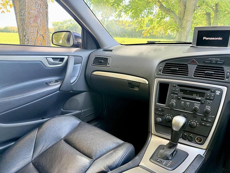 Volvo V70 2.5 R Estate 5dr Petrol Geartronic (264 g/km, 300 bhp) - U1947