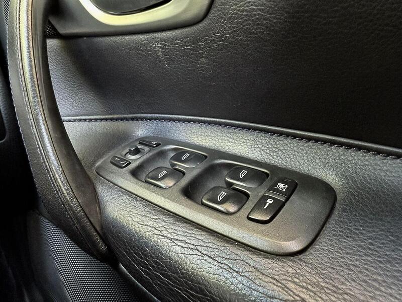 Volvo V70 2.5 R Estate 5dr Petrol Geartronic (264 g/km, 300 bhp) - U1947
