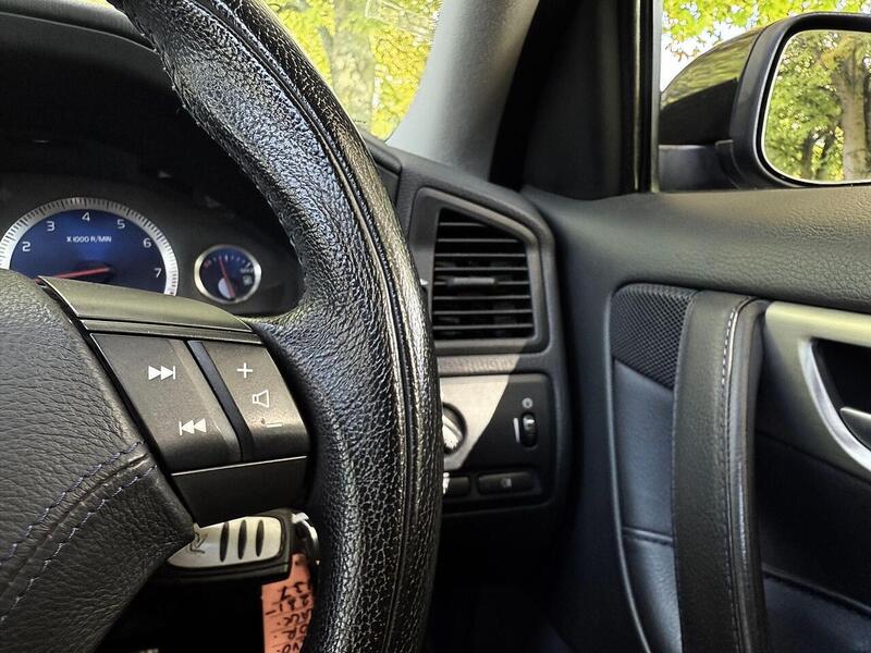 Volvo V70 2.5 R Estate 5dr Petrol Geartronic (264 g/km, 300 bhp) - U1947