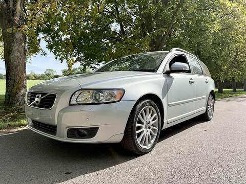 Volvo V50 Se Lux 2.0 5dr Estate Petrol - U1952