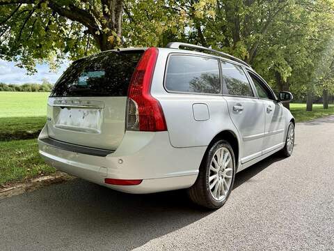 Volvo V50 Se Lux 2.0 5dr Estate Petrol - U1952