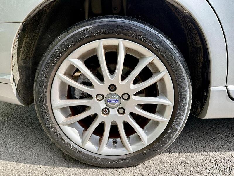 Volvo V50 Se Lux 2.0 5dr Estate Petrol - U1952