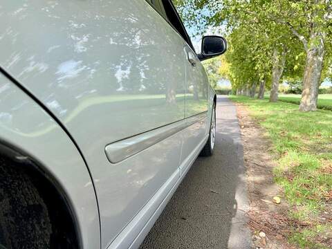 Volvo V50 Se Lux 2.0 5dr Estate Petrol - U1952