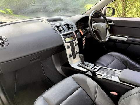 Volvo V50 Se Lux 2.0 5dr Estate Petrol - U1952