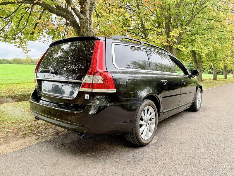 Volvo V70 1.6 T4 SE Lux Estate 5dr Petrol Powershift Euro 5 (180 ps) - U1958