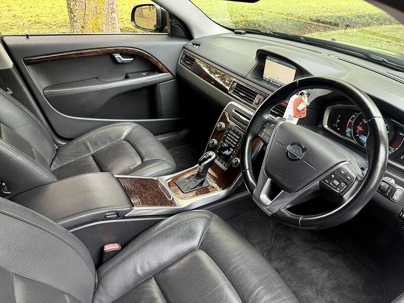 Volvo V70 1.6 T4 SE Lux Estate 5dr Petrol Powershift Euro 5 (180 ps) - U1958