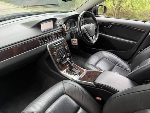 Volvo V70 1.6 T4 SE Lux Estate 5dr Petrol Powershift Euro 5 (180 ps) - U1958