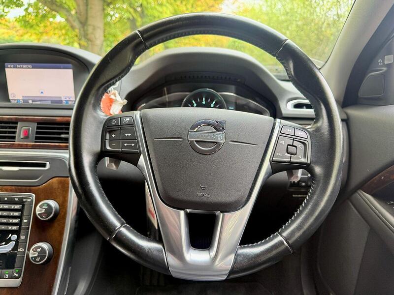 Volvo V70 1.6 T4 SE Lux Estate 5dr Petrol Powershift Euro 5 (180 ps) - U1958
