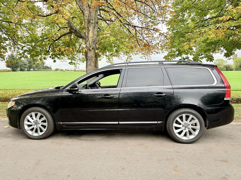 Volvo V70 1.6 T4 SE Lux Estate 5dr Petrol Powershift Euro 5 (180 ps) - U1958
