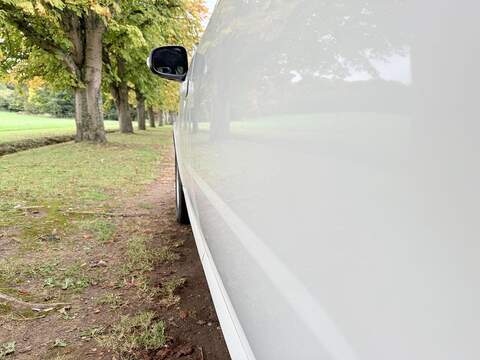 Volvo V70 3.2 SE Lux Estate 5dr Petrol Geartronic Euro 4 (238 ps) - U1968
