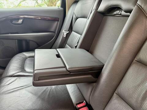 Volvo V70 3.2 SE Lux Estate 5dr Petrol Geartronic Euro 4 (238 ps) - U1968