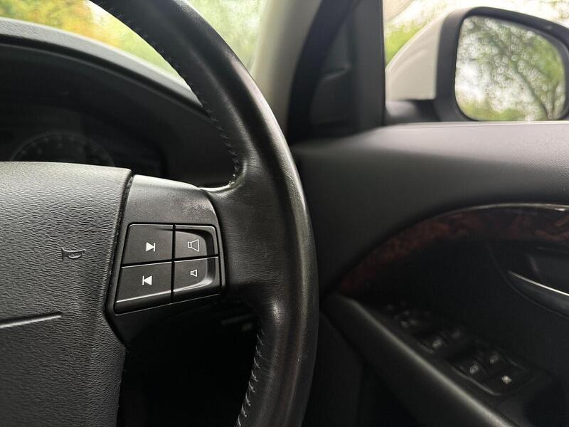 Volvo V70 3.2 SE Lux Estate 5dr Petrol Geartronic Euro 4 (238 ps) - U1968