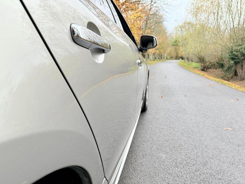 Volvo V60 1.6 T4 SE Lux Nav Estate 5dr Petrol Powershift Euro 5 (180 ps) - U1972