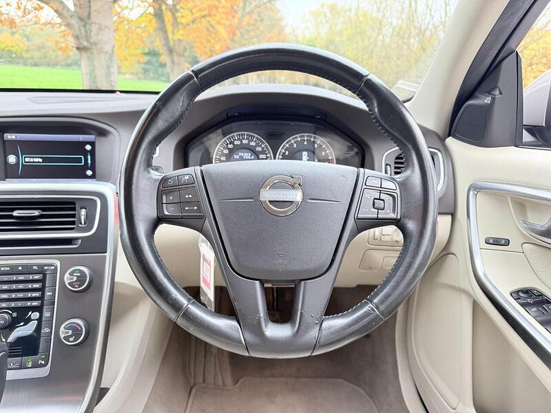 Volvo V60 1.6 T4 SE Lux Nav Estate 5dr Petrol Powershift Euro 5 (180 ps) - U1972