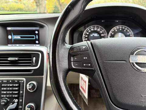 Volvo V60 1.6 T4 SE Lux Nav Estate 5dr Petrol Powershift Euro 5 (180 ps) - U1972