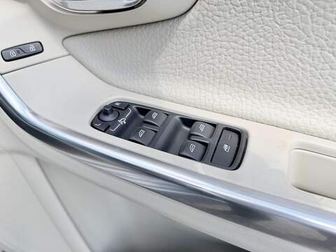 Volvo V60 1.6 T4 SE Lux Nav Estate 5dr Petrol Powershift Euro 5 (180 ps) - U1972