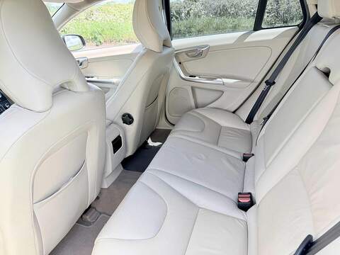 Volvo V60 1.6 T4 SE Lux Nav Estate 5dr Petrol Powershift Euro 5 (180 ps) - U1972