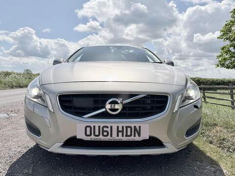 Volvo V60 1.6 T4 SE Lux Nav Estate 5dr Petrol Powershift Euro 5 (180 ps) - U1972