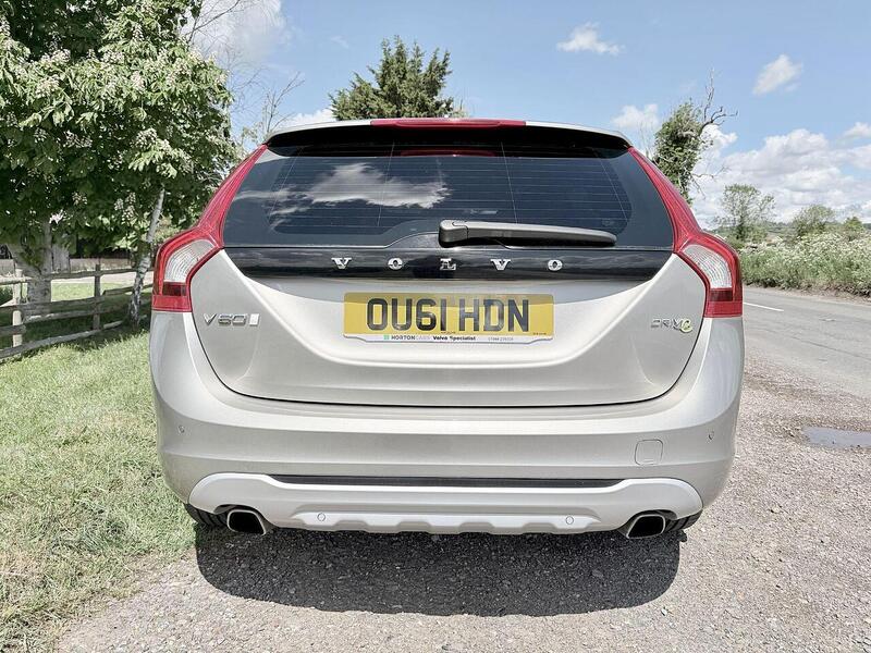Volvo V60 1.6 T4 SE Lux Nav Estate 5dr Petrol Powershift Euro 5 (180 ps) - U1972