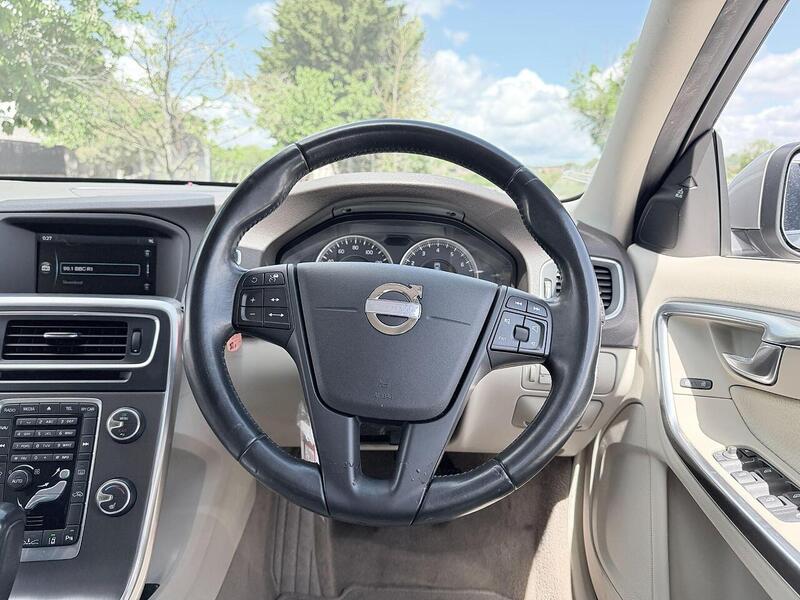 Volvo V60 1.6 T4 SE Lux Nav Estate 5dr Petrol Powershift Euro 5 (180 ps) - U1972