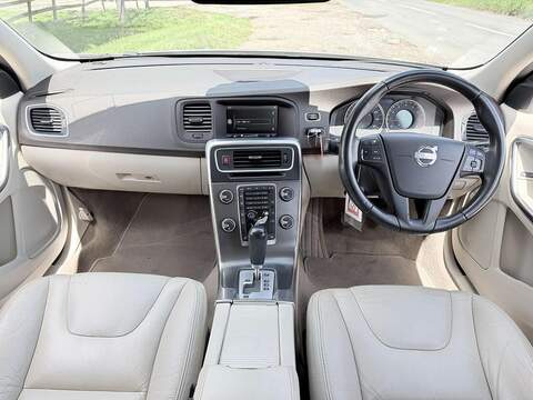Volvo V60 1.6 T4 SE Lux Nav Estate 5dr Petrol Powershift Euro 5 (180 ps) - U1972