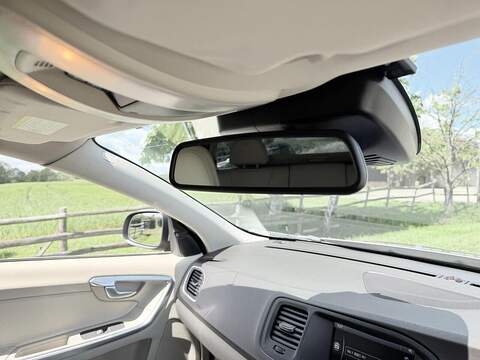 Volvo V60 1.6 T4 SE Lux Nav Estate 5dr Petrol Powershift Euro 5 (180 ps) - U1972