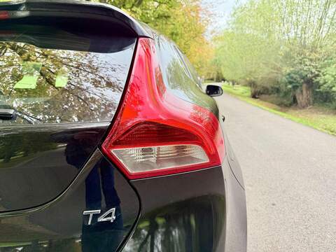 Volvo V40 1.6 T4 SE Powershift Euro 5 (s/s) 5dr - U1981