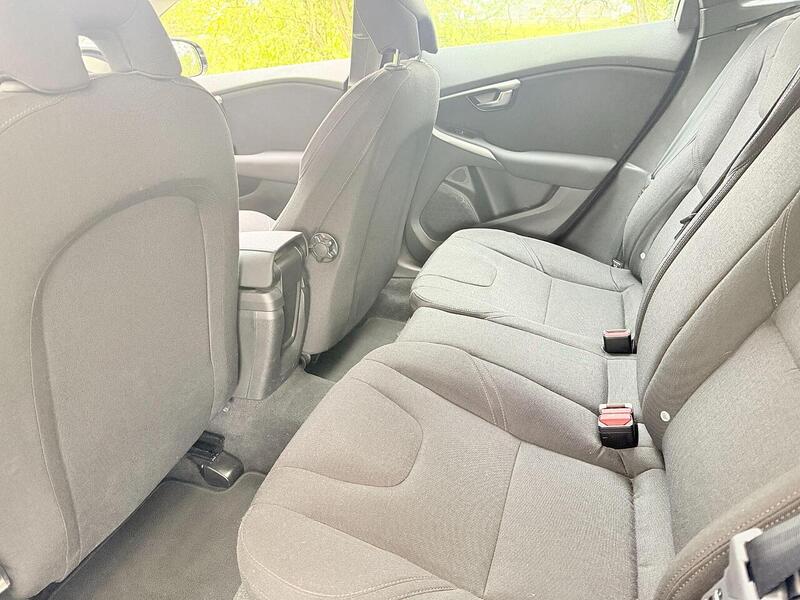 Volvo V40 1.6 T4 SE Powershift Euro 5 (s/s) 5dr - U1981