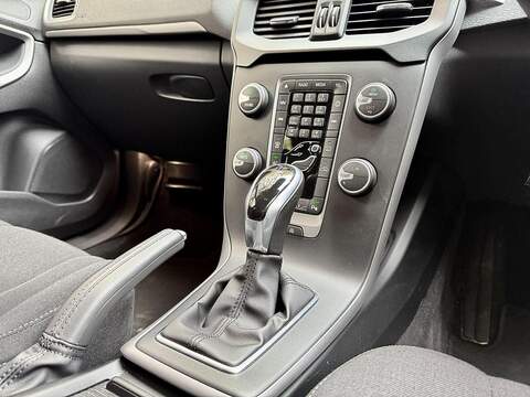 Volvo V40 1.6 T4 SE Powershift Euro 5 (s/s) 5dr - U1981