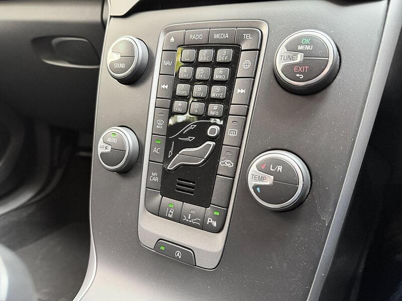Volvo V40 1.6 T4 SE Powershift Euro 5 (s/s) 5dr - U1981