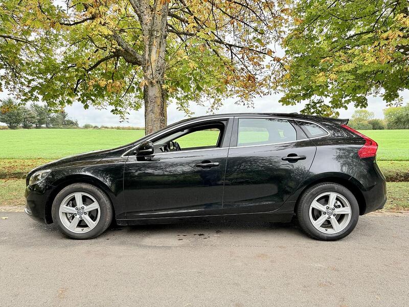 Volvo V40 1.6 T4 SE Powershift Euro 5 (s/s) 5dr - U1981
