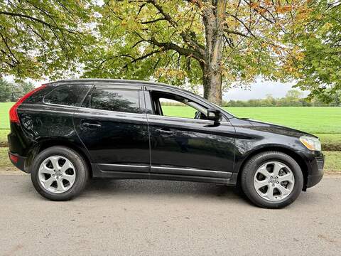 Volvo XC60 T5 Se Lux 2.0 5dr Estate Automatic Petrol - U1982