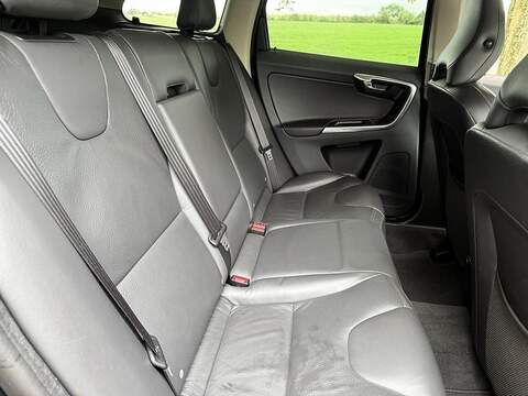 Volvo XC60 T5 Se Lux 2.0 5dr Estate Automatic Petrol - U1982
