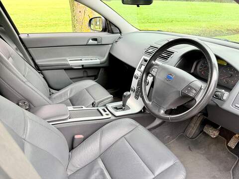 Volvo V50 Se Lux 2.0 5dr Estate Manual Petrol - U2012