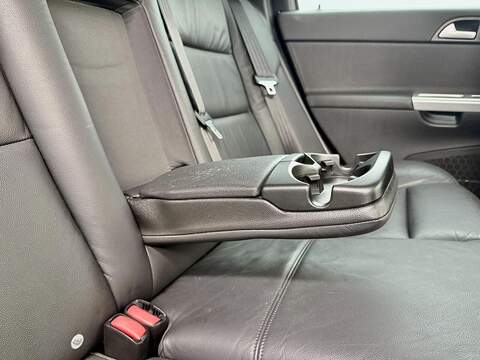 Volvo V50 Se Lux 2.0 5dr Estate Manual Petrol - U2012