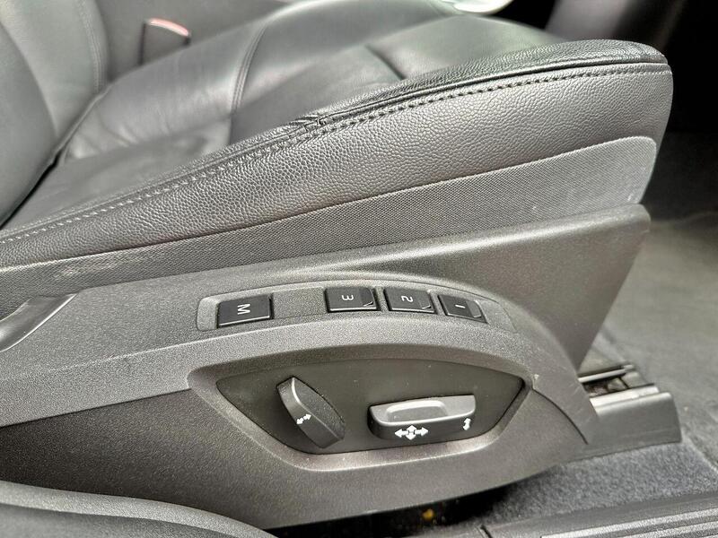 Volvo V50 Se Lux 2.0 5dr Estate Manual Petrol - U2012