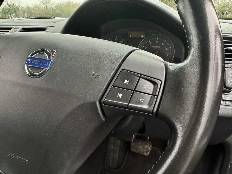 Volvo V50 Se Lux 2.0 5dr Estate Manual Petrol - U2012