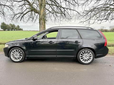 Volvo V50 Se Lux 2.0 5dr Estate Manual Petrol - U2012