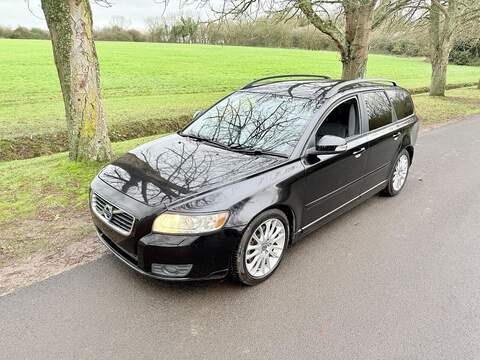 Volvo V50 Se Lux 2.0 5dr Estate Manual Petrol - U2012