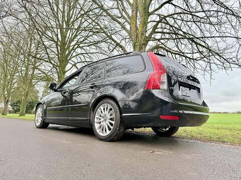 Volvo V50 Se Lux 2.0 5dr Estate Manual Petrol - U2012