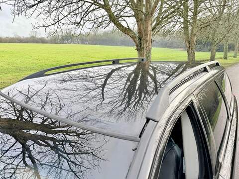 Volvo V70 2.4 SE Estate 5dr Petrol Automatic (231 g/km, 170 bhp) - U2020