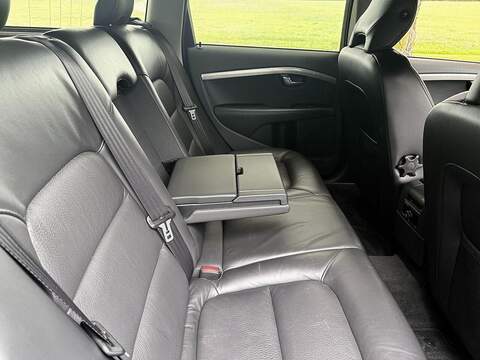 Volvo V70 Se Lux 2.5 5dr Estate Automatic Petrol - U2025