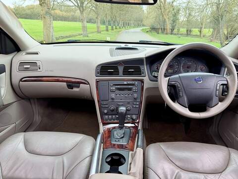 Volvo XC70 2.4 D5 SE Lux Geartronic AWD 5dr - U2030